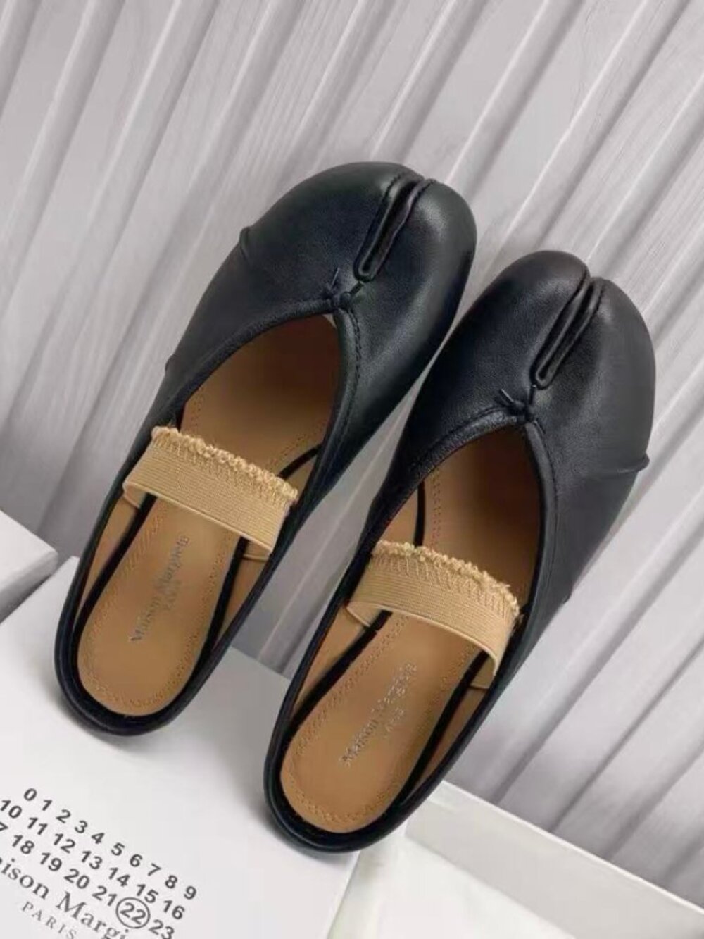 Maison Martin Margiela Black Leather Split-Toe Tabi Mary Jane Mules Size 37
